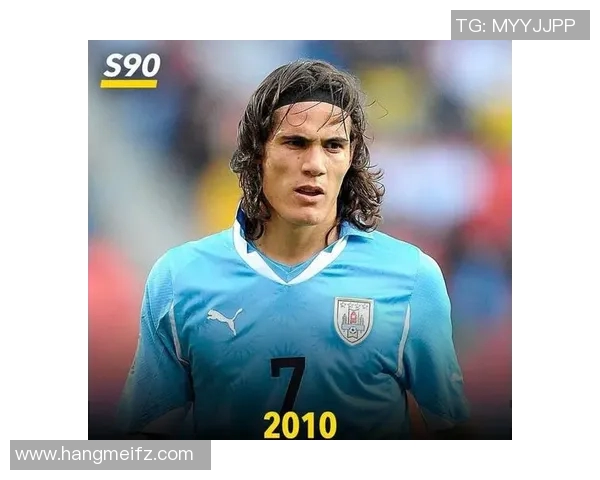 男士足球明星发型全解析从经典到时尚的完美搭配指南